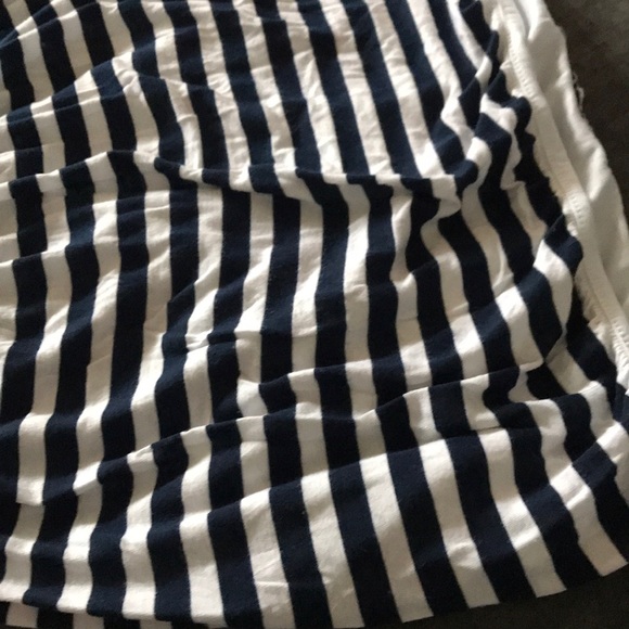 Navy and white "bubble" skirt - Picture 7 of 7